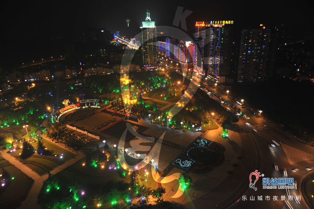 乐山1.jpg