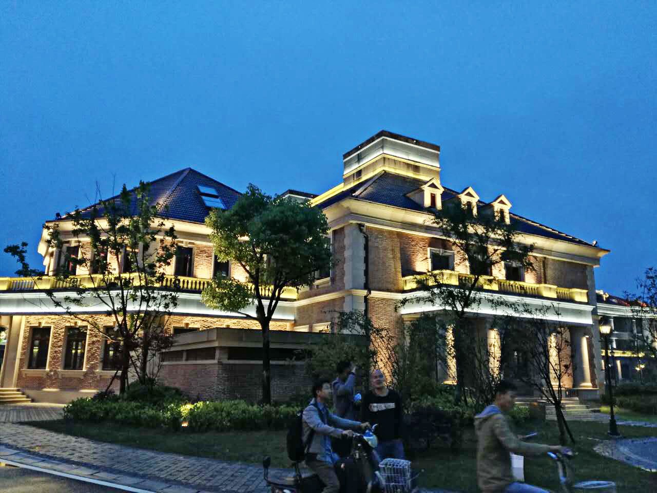 04.jpg