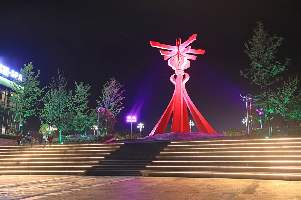 02.jpg